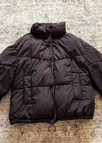 PULL AND BEAR MONT
