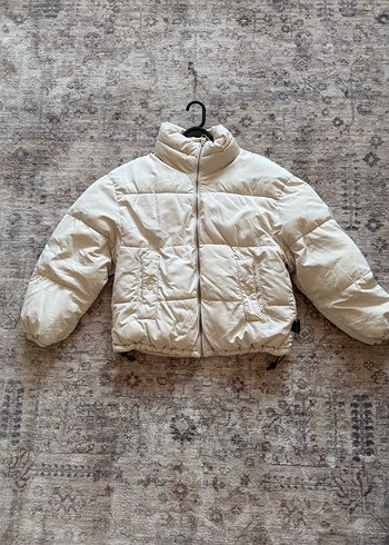 PULL AND BEAR MONT