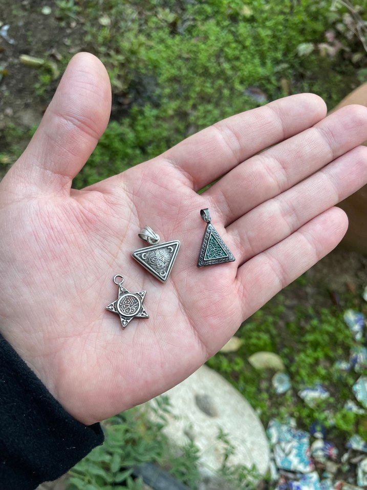 Gümüş Cevşenler - Görsel 2