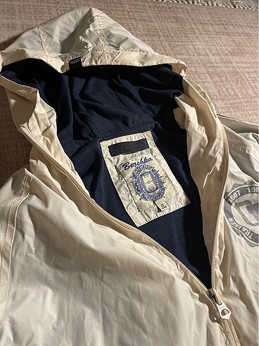 BERSHKA YAĞMURLUK - Görsel 3