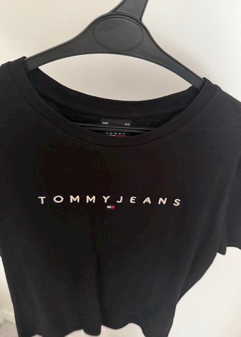Tommy Hilfiger Tommy Jeans Siyah Baskılı Kısa Kollu Tişört