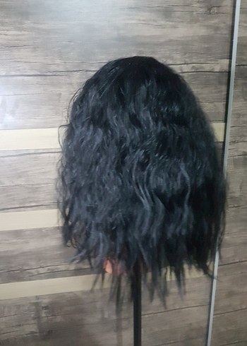 Siyah Dalgalı Sentetik Peruk - Görsel 8