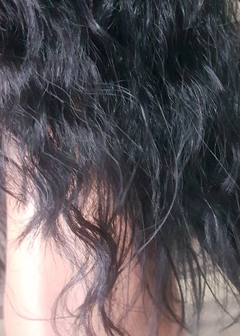 Siyah Dalgalı Sentetik Peruk - Görsel 9