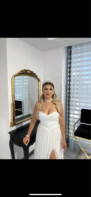 Beyaz söz elbisesi
