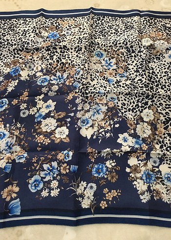 Vakko Lacivert İpek eşarp - Görsel 3