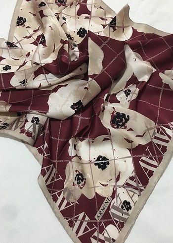 Armine ipek eşarp - Görsel 2