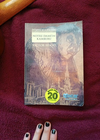 Notre Dame'ın Kamburu - Victor Hugo