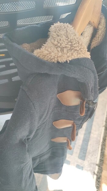 7-8 yaş Kürklü Kaban - Görsel 2