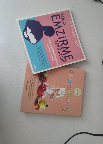 Bu Çocuk Aç! - Emzirme Anne Bebek kitabı