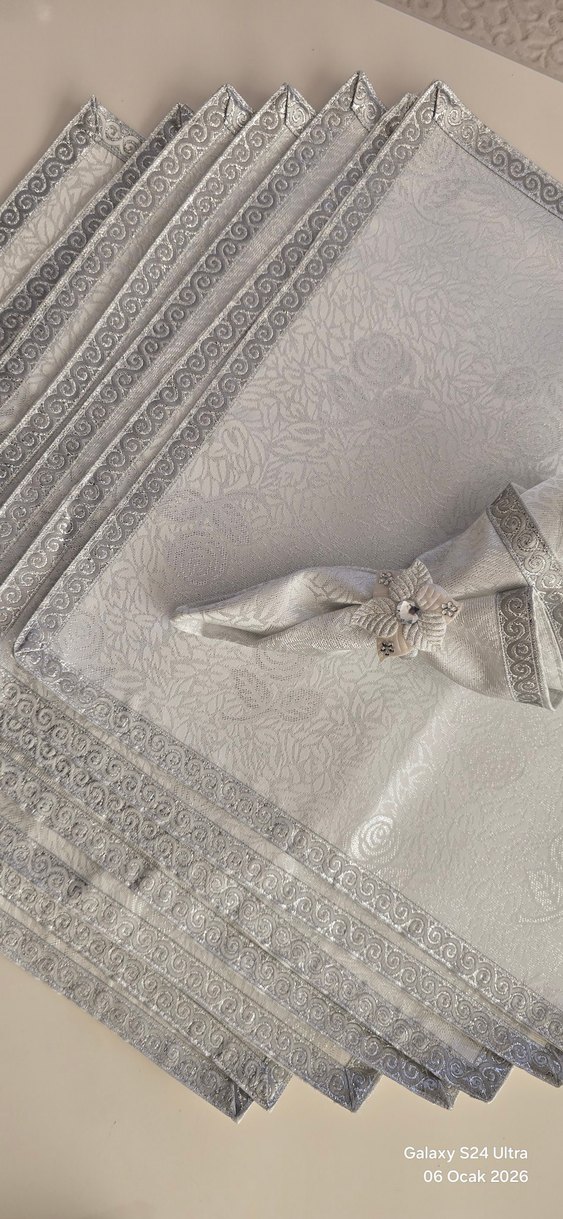 Gri İşlemeli Masa Örtüsü Seti - Görsel 2