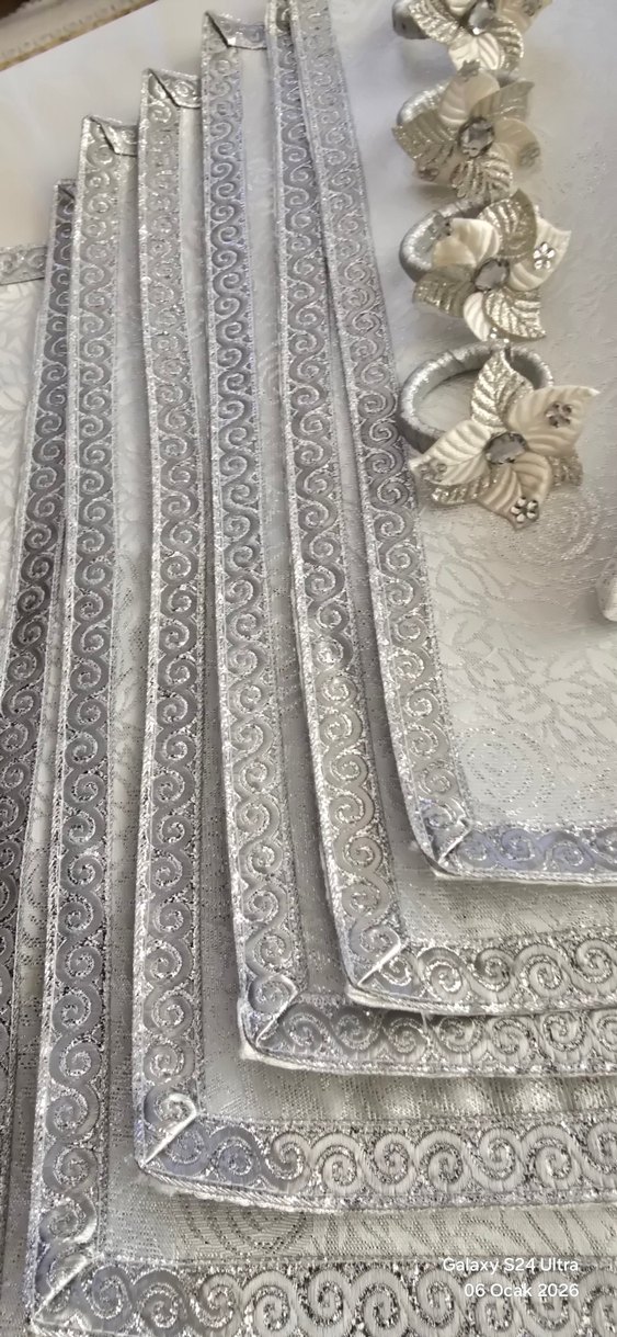 Gri İşlemeli Masa Örtüsü Seti - Görsel 5