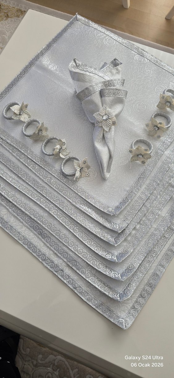 Gri İşlemeli Masa Örtüsü Seti - Görsel 4