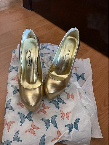 Gold ince topuk ayakkabı - Görsel 5