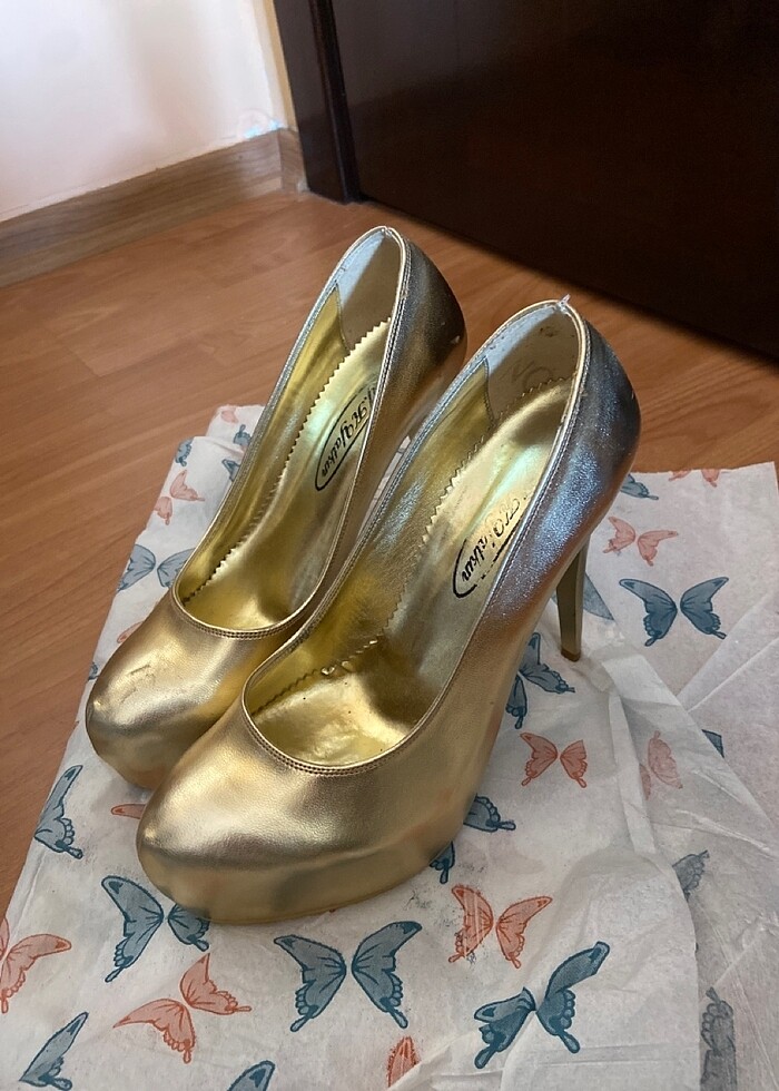 Gold ince topuk ayakkabı - Görsel 2