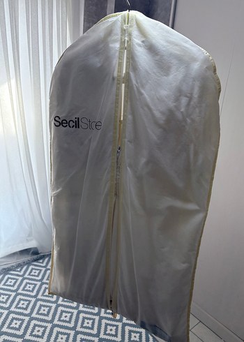 Beyaz V Yaka Düğmeli Midi Nişan Elbisesi - Görsel 12