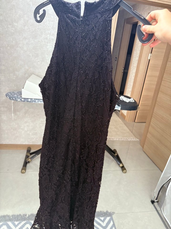 Siyah Dantel Midi Abiye Elbise - Görsel 5