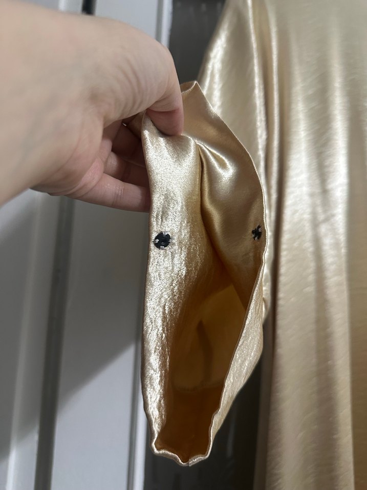 Drapeli Uzun Kollu Altın Tesettür Abiye - Görsel 5