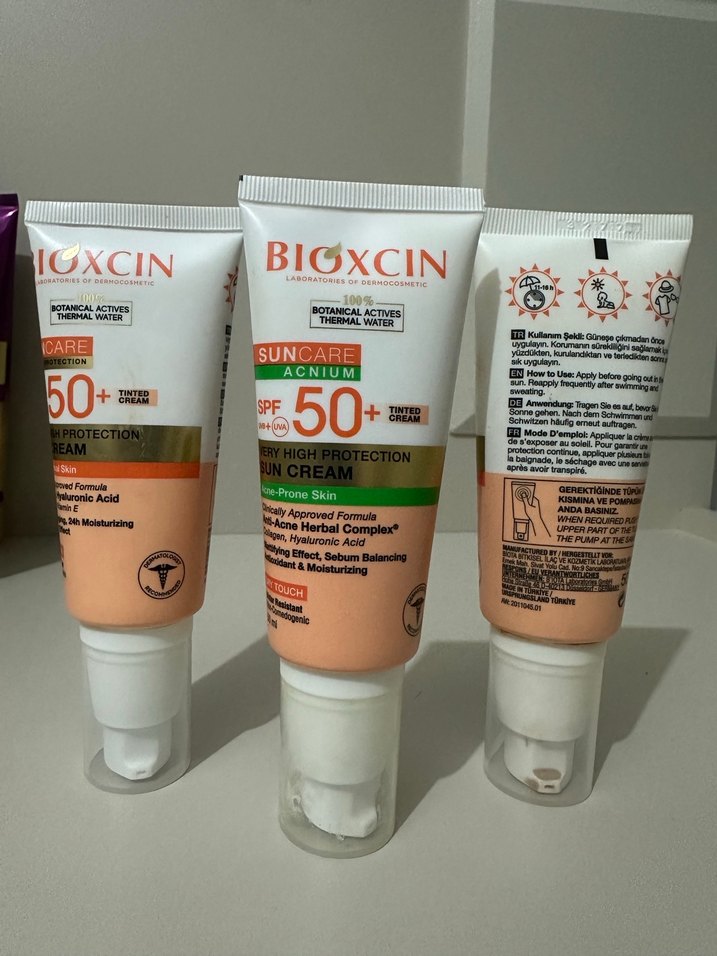 Bioxcin Acnium SPF 50+ Tonlu Güneş Kremi - Görsel 4