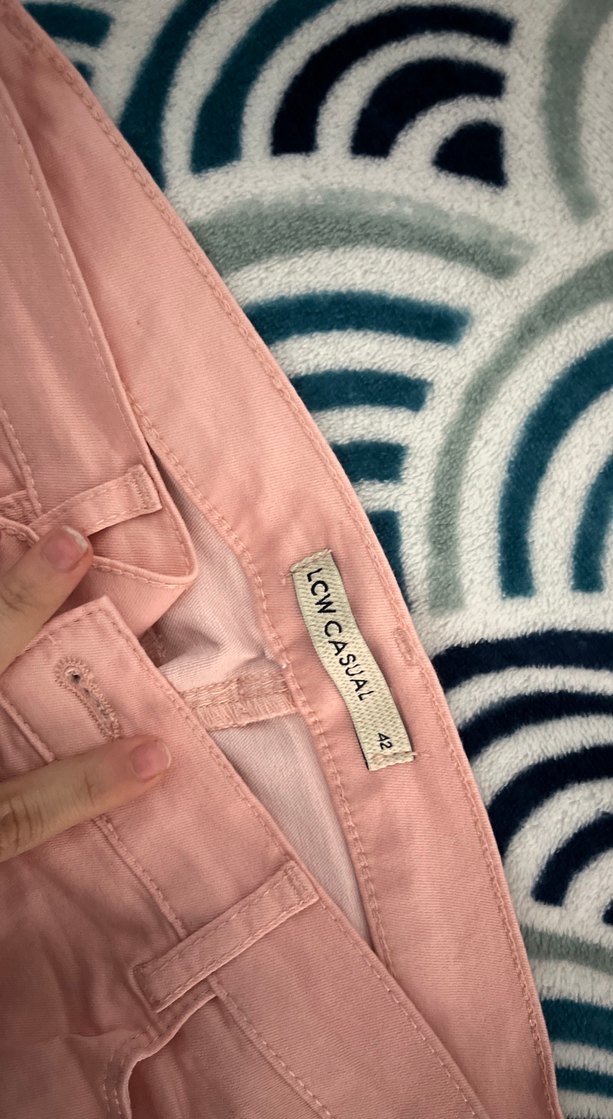 Pembe Düğmeli Kadın Kumaş Pantolon - Görsel 2