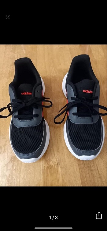 Adidas spor ayakkabı