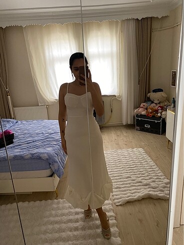 Beyaz nikah düğün abiyesi