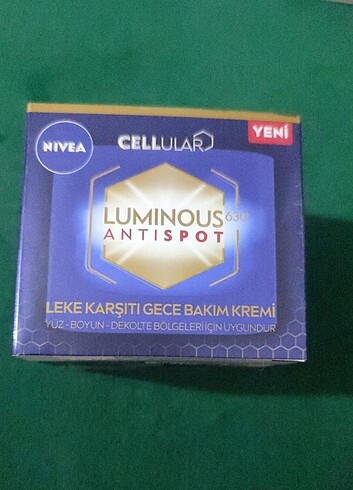Nivea gece bakım kremi