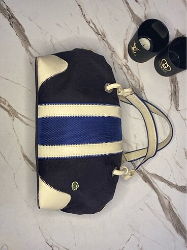  Beden Lacoste