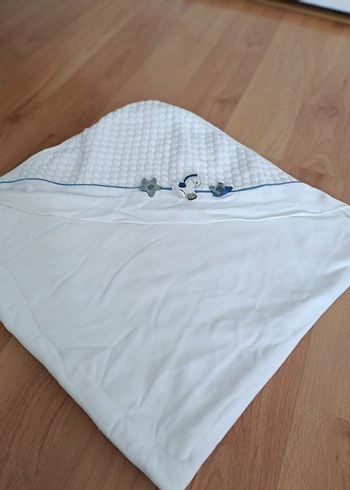 Nakışlı Beyaz Bebek Battaniyesi - Görsel 4
