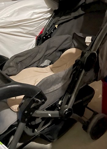 2 çeşit bebek arabası - Görsel 2