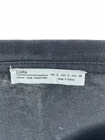 s Beden siyah Renk Zara T-shirt %70 İndirimli.