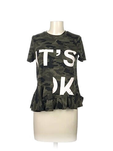 Zara T-shirt %70 İndirimli.