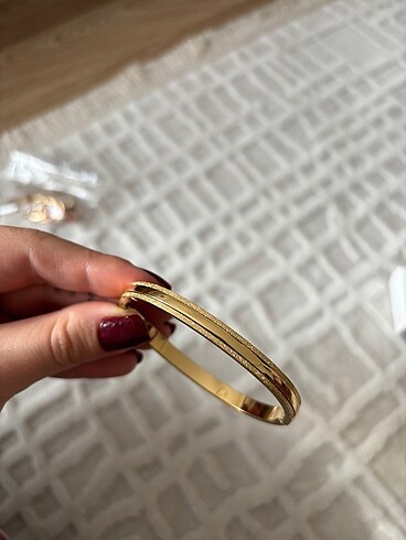 gold bileklik