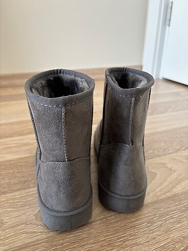37 Beden PRIMARK Bot