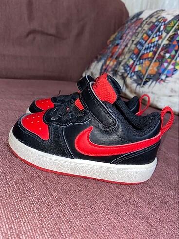 22 Beden Nike bebek ayakkabı orijinal