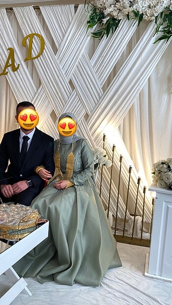 Nişan elbisesi (abiye)