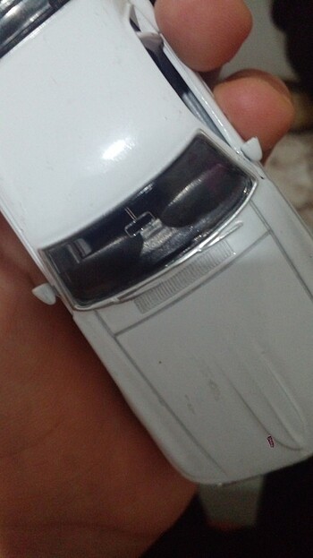 Lisaslı ford musteng