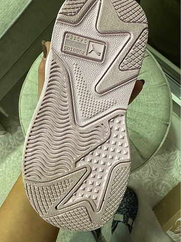 27 Beden pembe Renk Puma spor ayakkabı