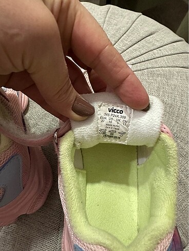 27 Beden pembe Renk Vicco spor ayakkabı