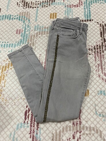 Zara Zara marka taşlı pantolon gri