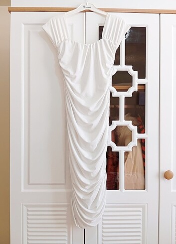 Kadın Drape midi beyaz elbise 