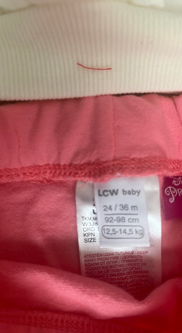 Uzun Kollu Baskılı Örgü Kız Bebek Takımı - Görsel 4