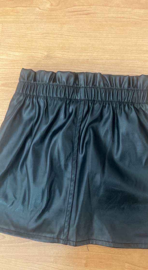 Kemerli Siyah Deri Mini Etek - Görsel 3