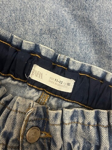10 Yaş Beden mavi Renk Zara bol kot pantolon
