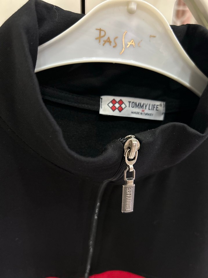 Tommy Life Siyah Fermuarlı Sweatshirt - Görsel 3