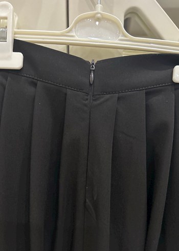 Karol kahve pileli yırtmaçlı midi etek - Görsel 4