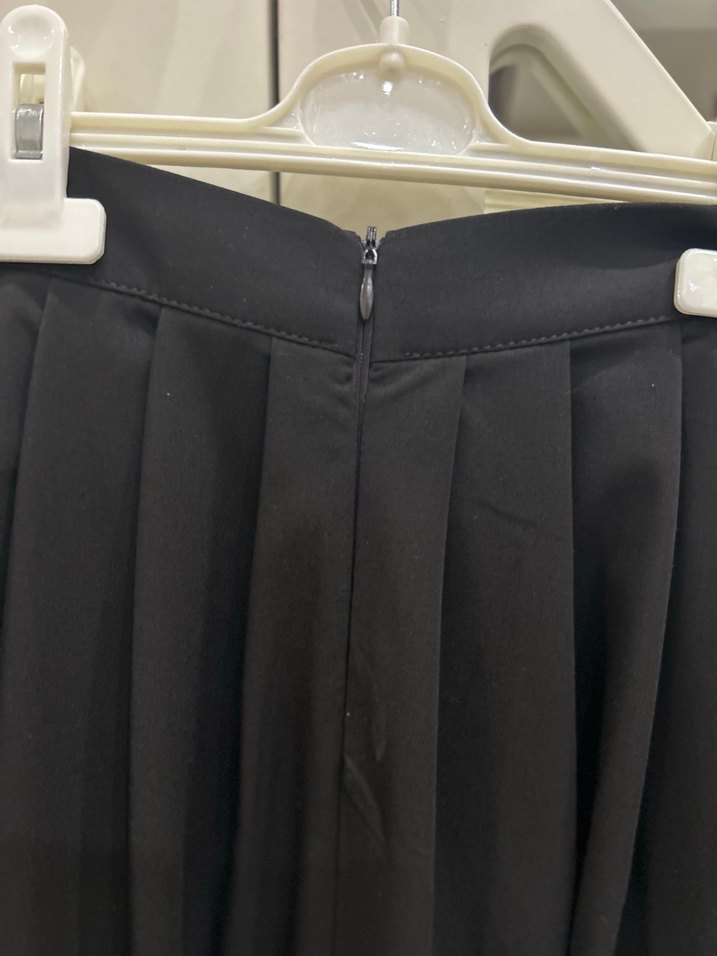 Karol kahve  pileli yırtmaçlı midi etek - Görsel 4