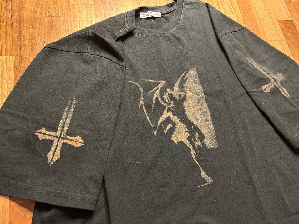 Asit Yıkamalı Y2K goth metal alt tişört - Görsel 5