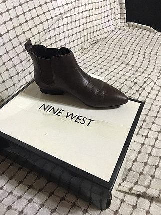 Nine West Ninewest bot