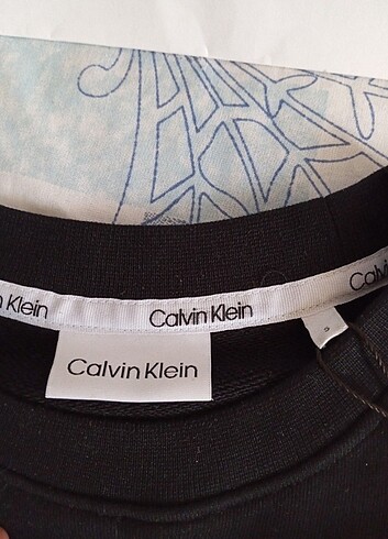 s Beden Calvin Klein Sweatshirt