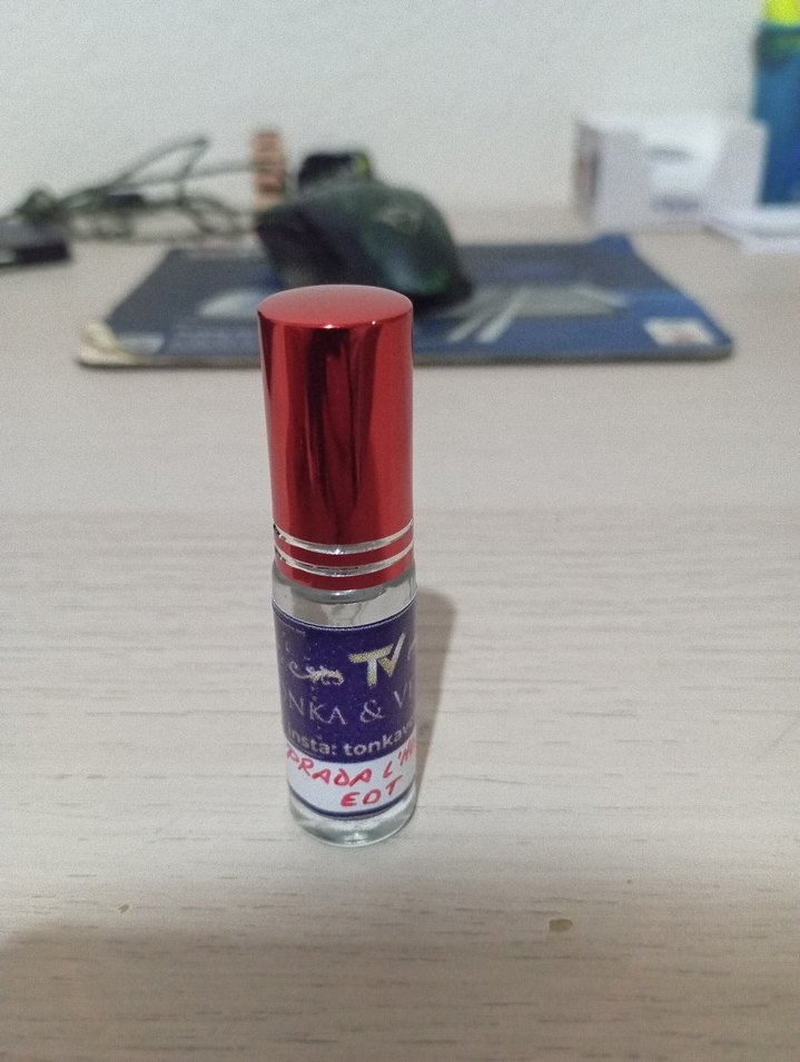 Prada L'Homme Edt 5 Ml dekant - Görsel 2